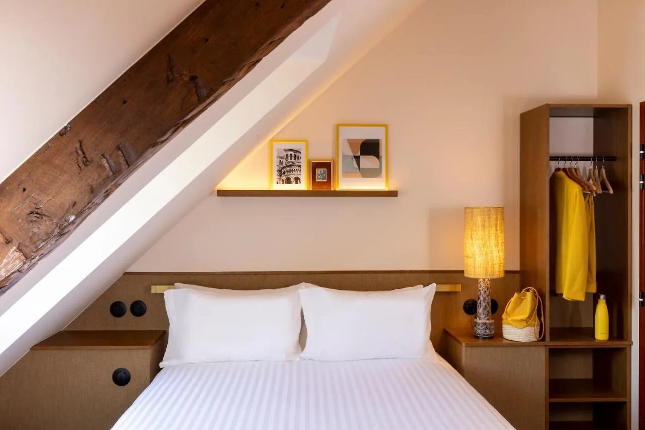Ernest Otel Paris