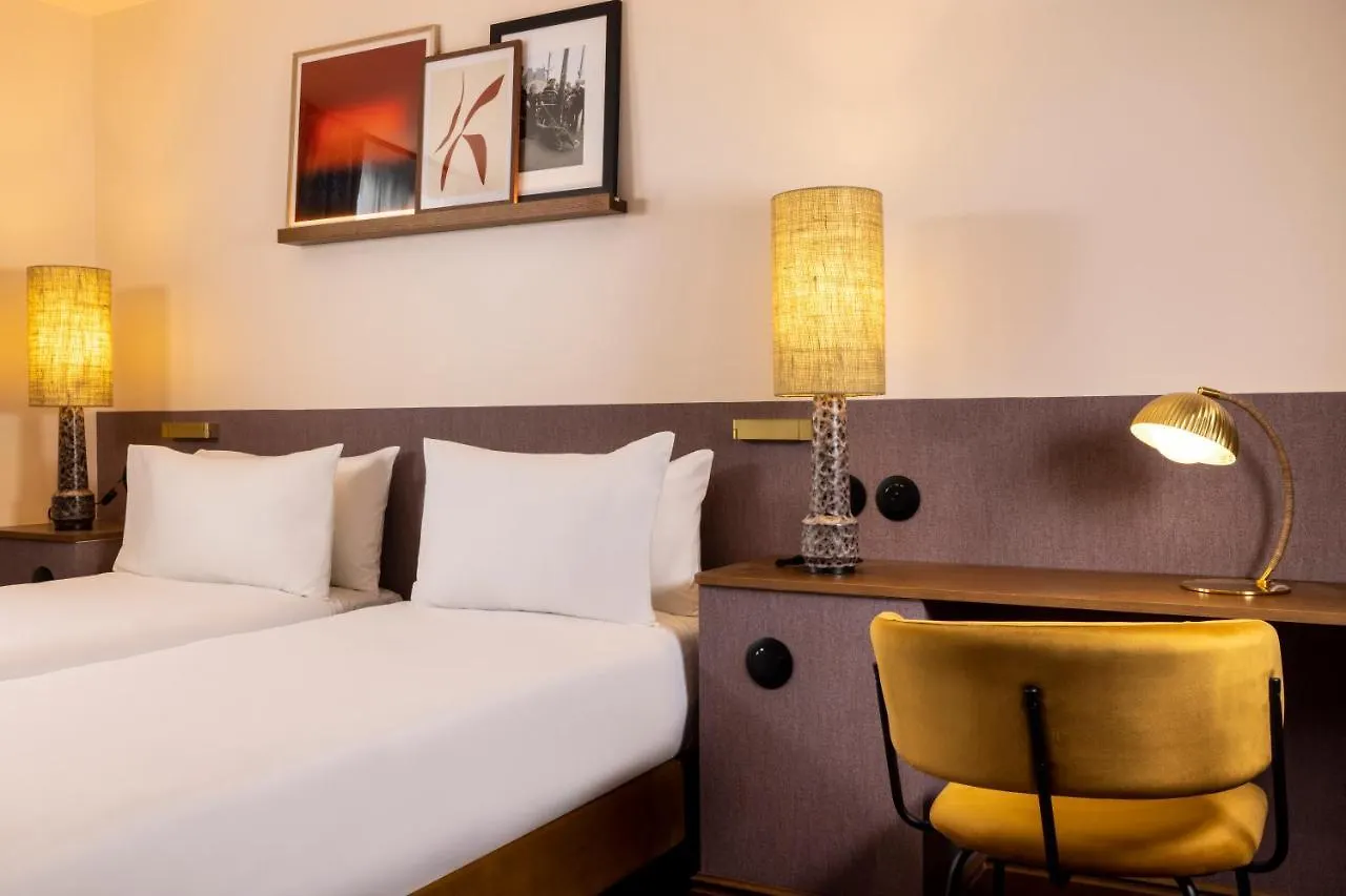 Hotel Ernest 3*